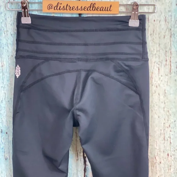 FREE PEOPLE NWOT Black Swerve Tie Ankle Leggings - Picture 14 of 16